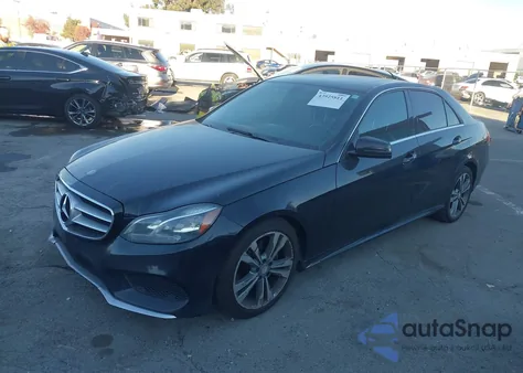 2015 Mercedes-Benz E 350 z USA, uszkodzony, nr VIN WDDHF5KB3FB111707